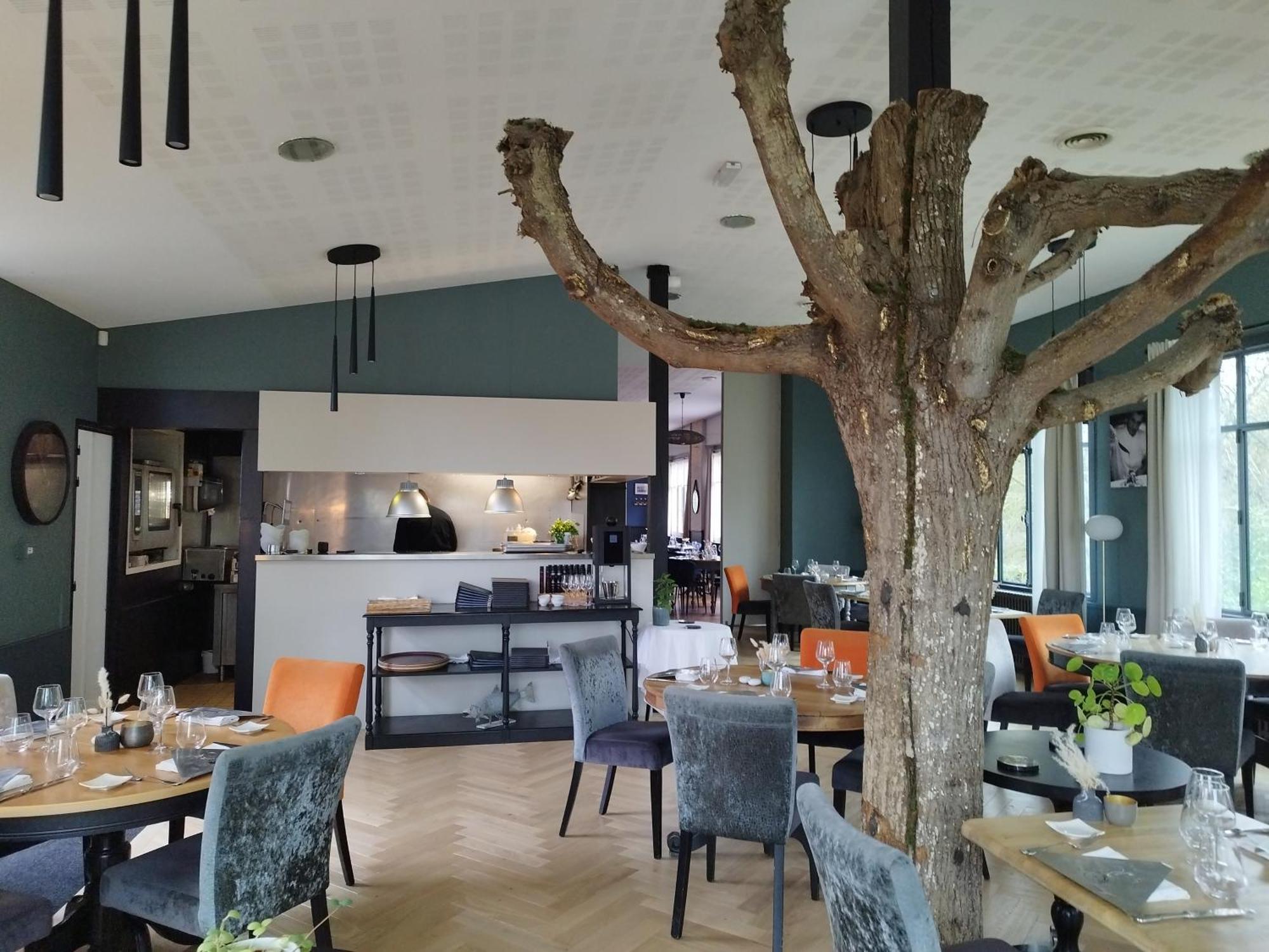 Hotel Restaurant Le Bosquet Les Ponts-de-Cé Kültér fotó