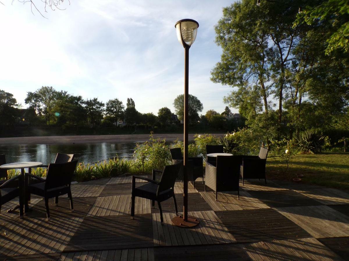 Hotel Restaurant Le Bosquet Les Ponts-de-Cé Kültér fotó